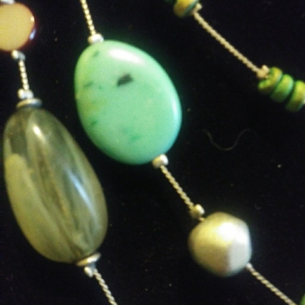 Necklace - Picture 2 of 3